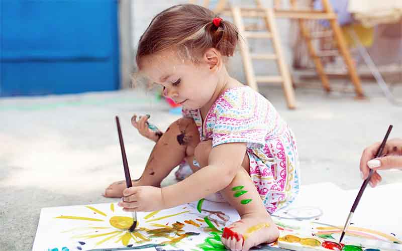 کودکان آموزش نقاشی را از چه سنی شروع کنند